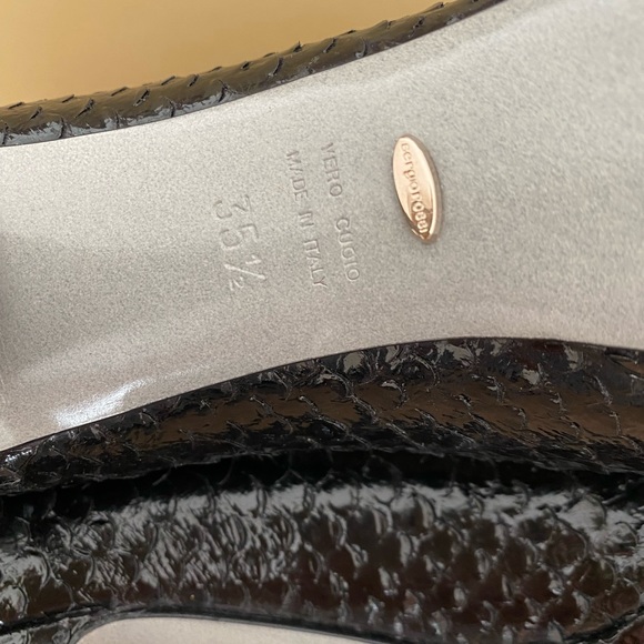 Sergio Rossi Heels • Black • Size 35.5 - Picture 5 of 9